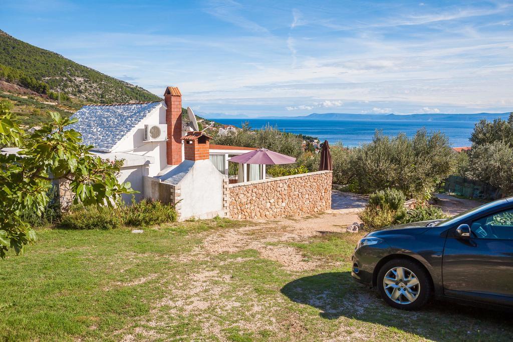 Holiday Home Zlatni San - Private Heated Pool Bol Phòng bức ảnh